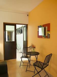 Χώρος καθιστικού στο Departamentos Constitucion 27. Cerca de todo