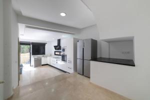 Dapur atau dapur kecil di Chalet with sea view in Alicante