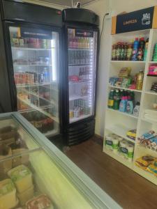 Et supermarked eller andre butikker i lejligheden eller i nærheden