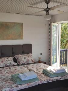 Postel nebo postele na pokoji v ubytování Apartments with parking space Sandrovac, Bjelovarska - 24354