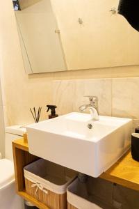 麦德林New Apt w private Jacuzzi & AC的相册照片