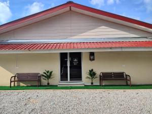 Το κτήριο όπου στεγάζεται  το πανδοχείο