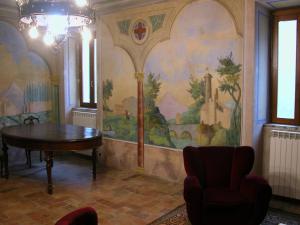 A seating area at Farmhouse in Umbria near Lake Trasimeno