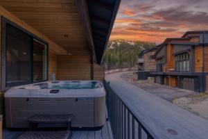 Φωτογραφία από το άλμπουμ του The Trailblazer - Luxe Ski-In Ski-Out on Whitefish Mountain σε Whitefish