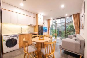 Billede fra billedgalleriet på Lake Side Lodge Panorama View - Nhật Chiêu, Hồ Tây i Hanoi