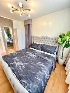 Katil atau katil-katil dalam bilik di Seawind Condominum Unit 4M +10 gambar