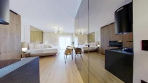 Μια τηλεόραση ή/και κέντρο ψυχαγωγίας στο RCS Apartment Czysta 123