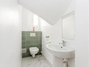 Kúpeľňa v ubytovaní Merveil - Family Suite - Marais - Martin V
