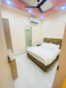 Postel nebo postele na pokoji v ubytování Modest Rooms By Libra