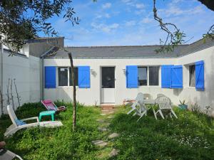 Κήπος έξω από το Maison de famille à Batz sur Mer proche plages