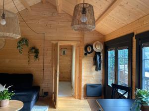 ゴーリングにあるCharming Cabin in Goring on Thamesのギャラリーの写真