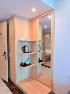 Kuchyň nebo kuchyňský kout v ubytování Muong Thanh Luxury Nha Trang Hotel