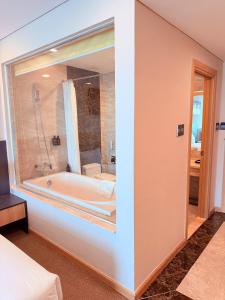 Koupelna v ubytování Muong Thanh Luxury Nha Trang Hotel