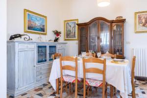 A kitchen or kitchenette at Casa Graziella the top holiday home