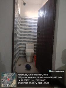 Koupelna v ubytování Rohit Homestay