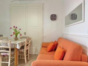 A seating area at Beach House Gelsomino