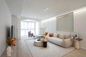 Μια τηλεόραση ή/και κέντρο ψυχαγωγίας στο Sun great superior 2 bedrooms big house near YuYuan Garden