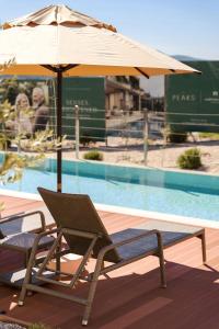 Bazén v ubytování Nana & Nona Luštica Bay nebo v jeho okolí