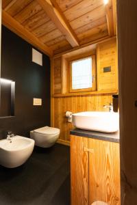 Bilik mandi di Maroc Mountain Chalet +25 gambar