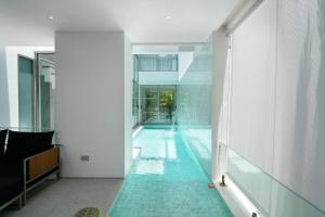 Bazén v ubytování Luxury Villa Residence near Laguna nebo v jeho okolí