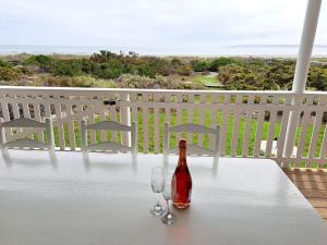 Φωτογραφία από το άλμπουμ του Sandpiper Paternoster σε Paternoster