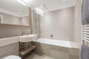 Koupelna v ubytování Haus Gariella + 26 fotografií