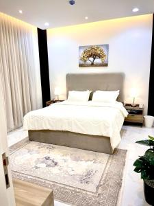 เตียงในห้องที่ the paradise