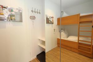 เตียงในห้องที่ Lütte Deern