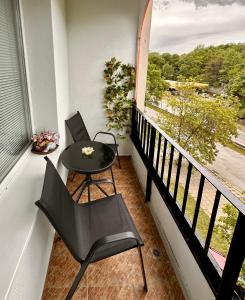 Μπαλκόνι ή βεράντα στο Cozy Home 2 Bedroom apartment