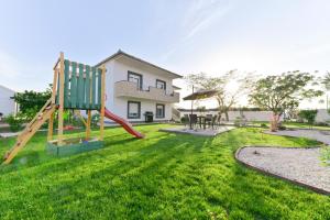 Herní místnost nebo prostor pro děti v ubytování Apartment Amelie - with pool and sauna!
