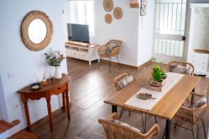 TV a/nebo společenská místnost v ubytování Casa Cuesta Belén