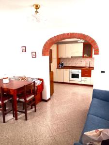 Kuhinja ili čajna kuhinja u objektu Albergo Diffuso