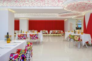 Restaurace v ubytování Five Flowers Hotel Formentera, member of Melia Collection + 37 fotografií