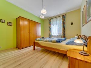 Posteľ alebo postele v izbe v ubytovaní Apartment Nad Łomniczką-3 by Interhome