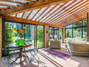 Χώρος καθιστικού στο Holiday Home Lilia by Interhome