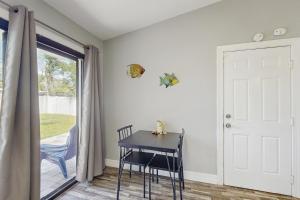 Imagen de la galería de Clearwater Bungalow, en Clearwater