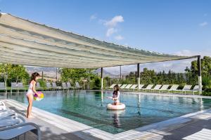 Bazén v ubytování Ayala by Isrotel Collection nebo v jeho okolí