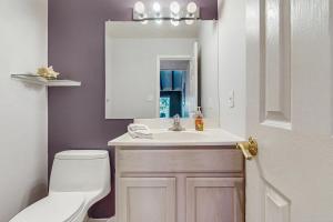 Ένα μπάνιο στο Mountain Shadows +17 φωτογραφίες