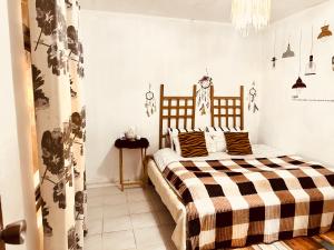 Postel nebo postele na pokoji v ubytování Pet Friendly Home in Tagaytay