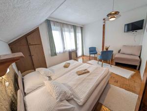 Postel nebo postele na pokoji v ubytování Apartments in Zalakaros 35286