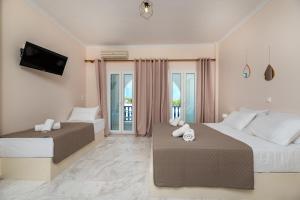 Gallery image of Villa Margarita in Karterados +34 photos