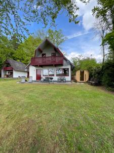 Hoone, kus puhkemaja asub