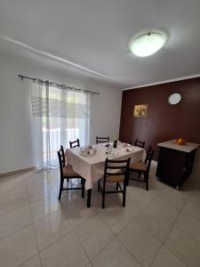 Posezení v ubytování APARTMANI LANA