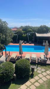 Bazén v ubytování Hotel Atlantic nebo v jeho okolí