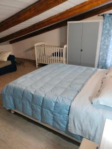 Ένα ή περισσότερα κρεβάτια σε δωμάτιο στο The Loft - CIR 19084032C204986 +30 φωτογραφίες