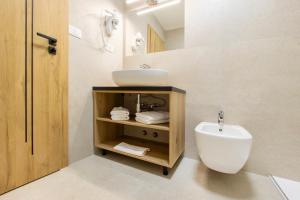 Vannituba majutusasutuses Gasthof Goldenes Lamm