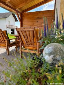 Κήπος έξω από το Landhaus Nepo - Appartement 4