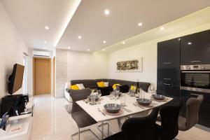 Kuchyň nebo kuchyňský kout v ubytování Luxury Apartment Aria