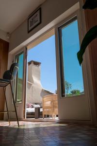 Triplex in an Hôtel Particulier的休息区