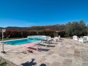 Πισίνα στο ή κοντά στο Holiday Home Villa Mehdaeve by Interhome